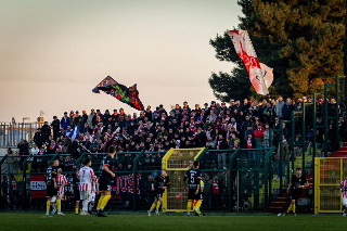 Agguato ai rivali della Civitanovese, Daspo e denuncia per 9 tifosi della Maceratese